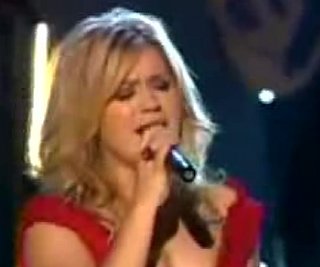 Green Day + Kelly Clarkson = Ponk Rock